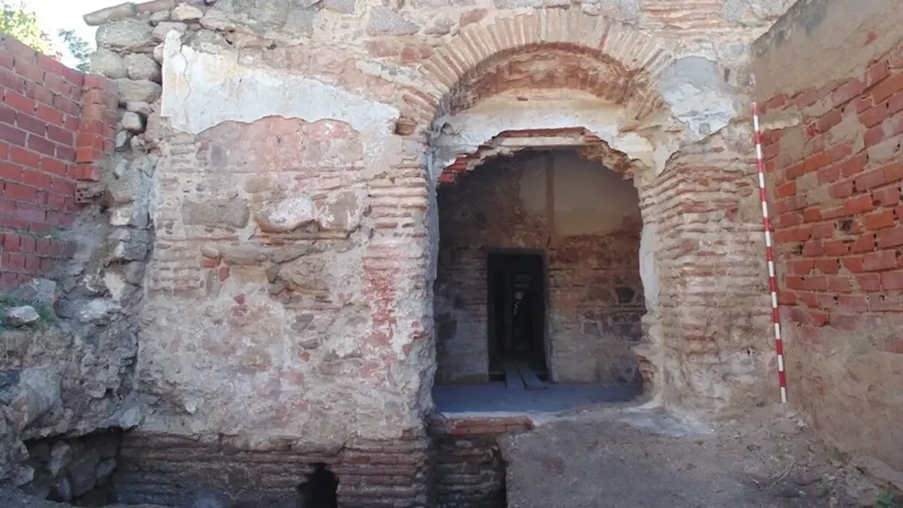Descubren un baño rural de tradición árabe tardía en Ajofrín (Toledo), único en la meseta