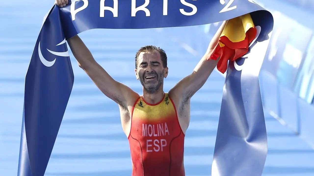 Daniel Molina vuelve a unos Juegos Paralímpicos veinte años después para recoger un oro