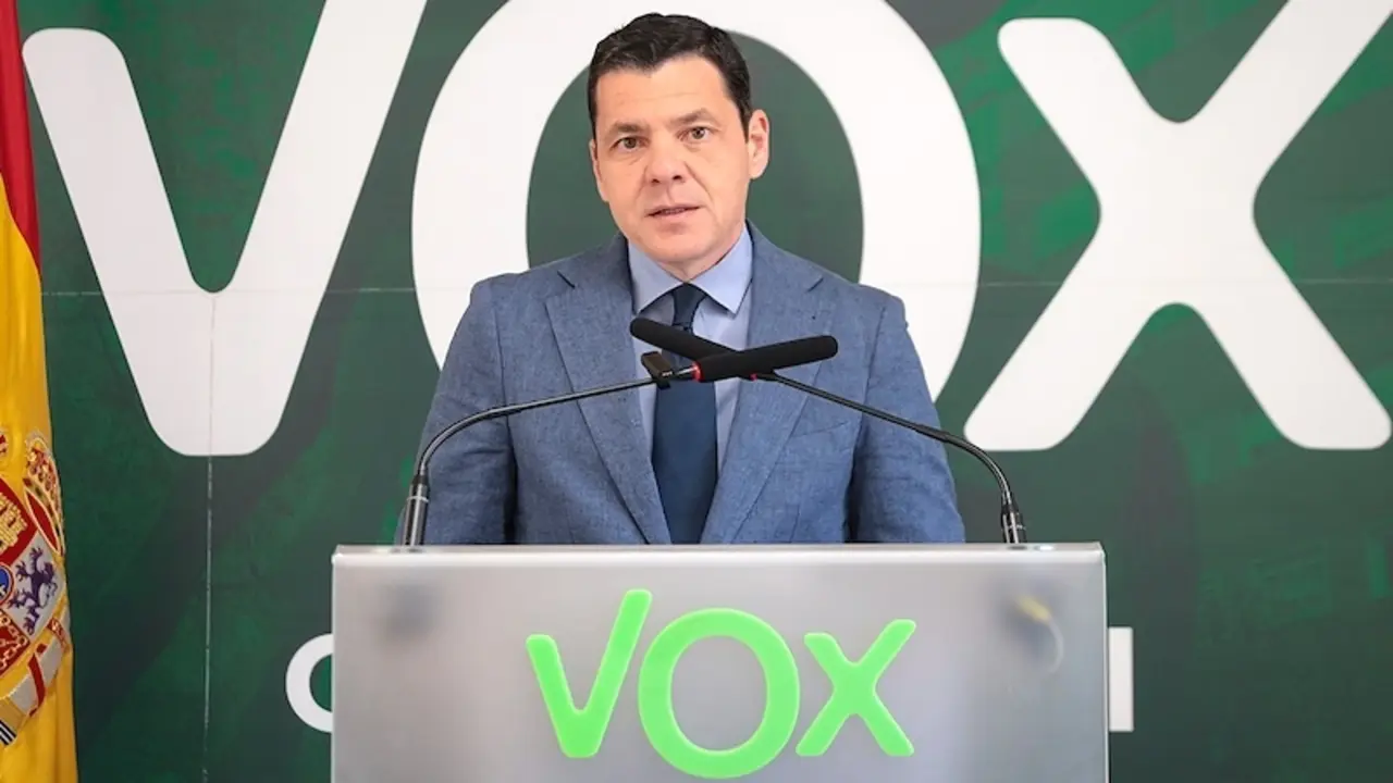 El diputado regional de Vox en las Cortes de Castilla-La Mancha, Luis Blázquez, en una imagen de archivo en rueda de prensa