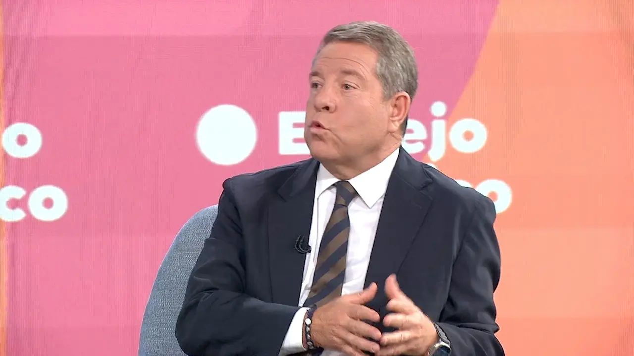 El presidente de Castilla-La Mancha, Emiliano García-Page, este martes durante la entrevista en el programa 'Espejo Público' de Antena 3