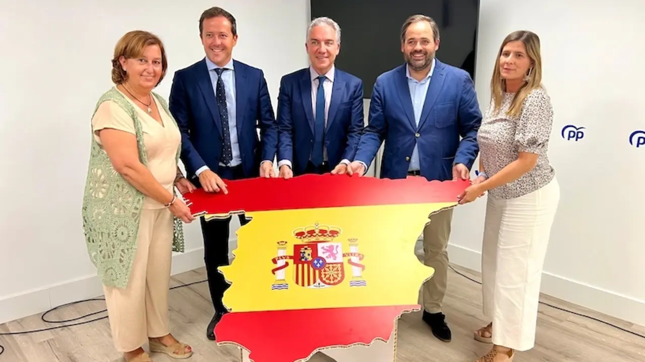 El PP presenta su moción para forzar a Page y otros 'barones' del PSOE a "retratarse" sobre el cupo catalán