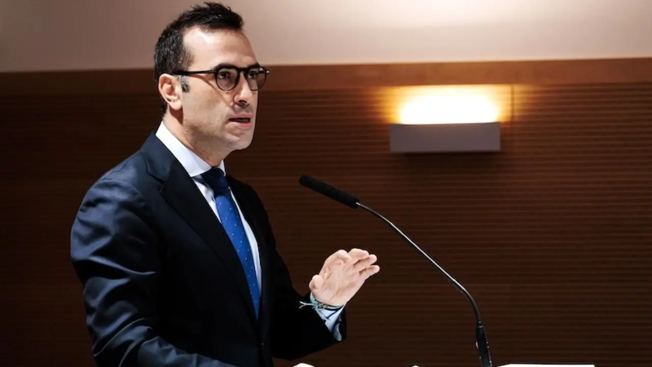 El ministro de Economía, Comercio y Empresa, Carlos Cuerpo, interviene durante una conferencia - EP/Carlos Luján