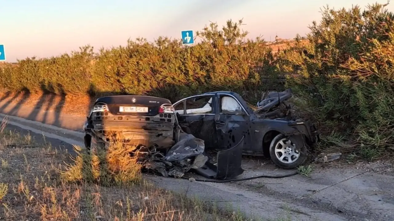 Dos fallecidos tras chocar un turismo con otro que viajaba en sentido contrario en la A-43 a la altura de Torralba de Calatrava (Ciudad Real), accidente de tráfico, choque, colisión,&nbsp;