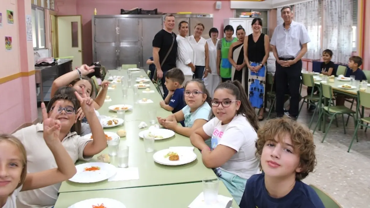 La Junta garantiza el servicio de comedor escolar en Porzuna tras la renuncia del ayuntamiento