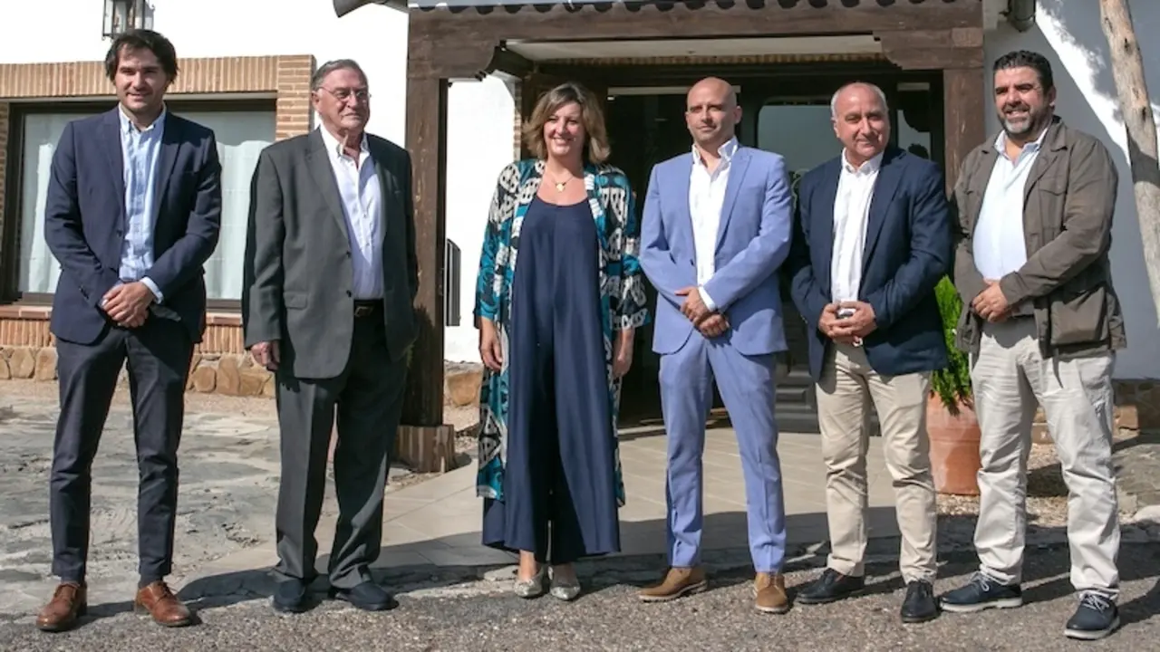 La consejera de Economía, Empresas y Empleo, Patricia Franco, ha participado en el acto de presentación del Congreso de Campings de España, que se celebrará en el Camping El Greco de Toledo