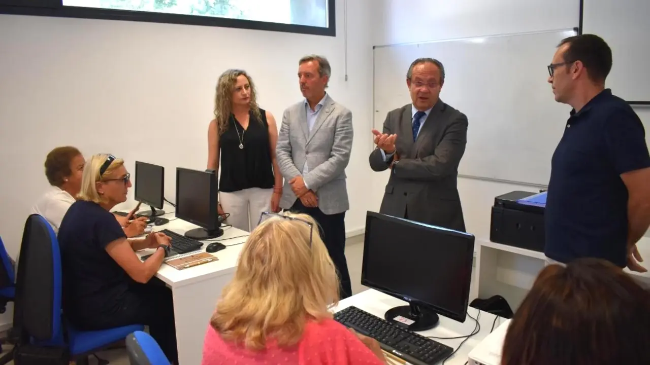Castilla-La Mancha forma a más de 32.000 personas en capacitación digital
