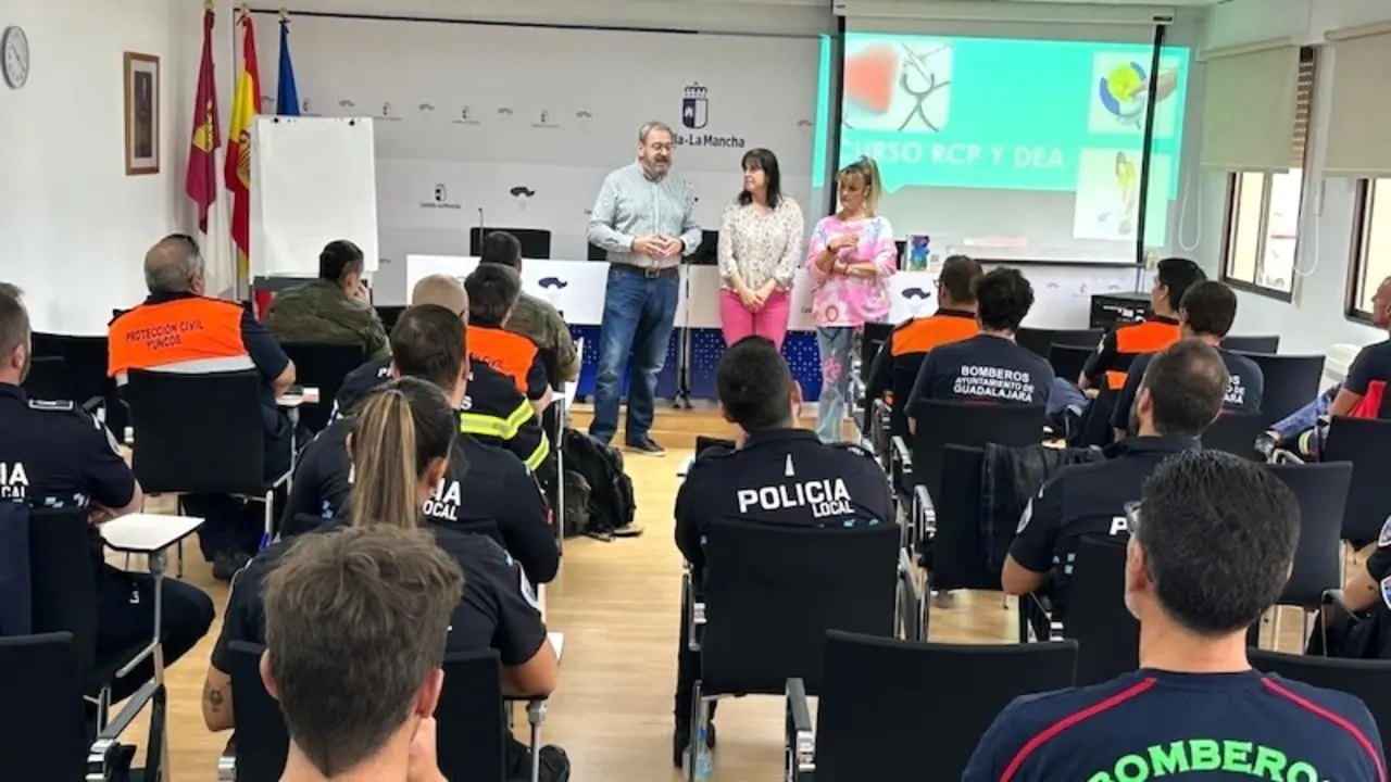 Un total de 58 alumnos participan en tres cursos de la Escuela de Protección Ciudadana