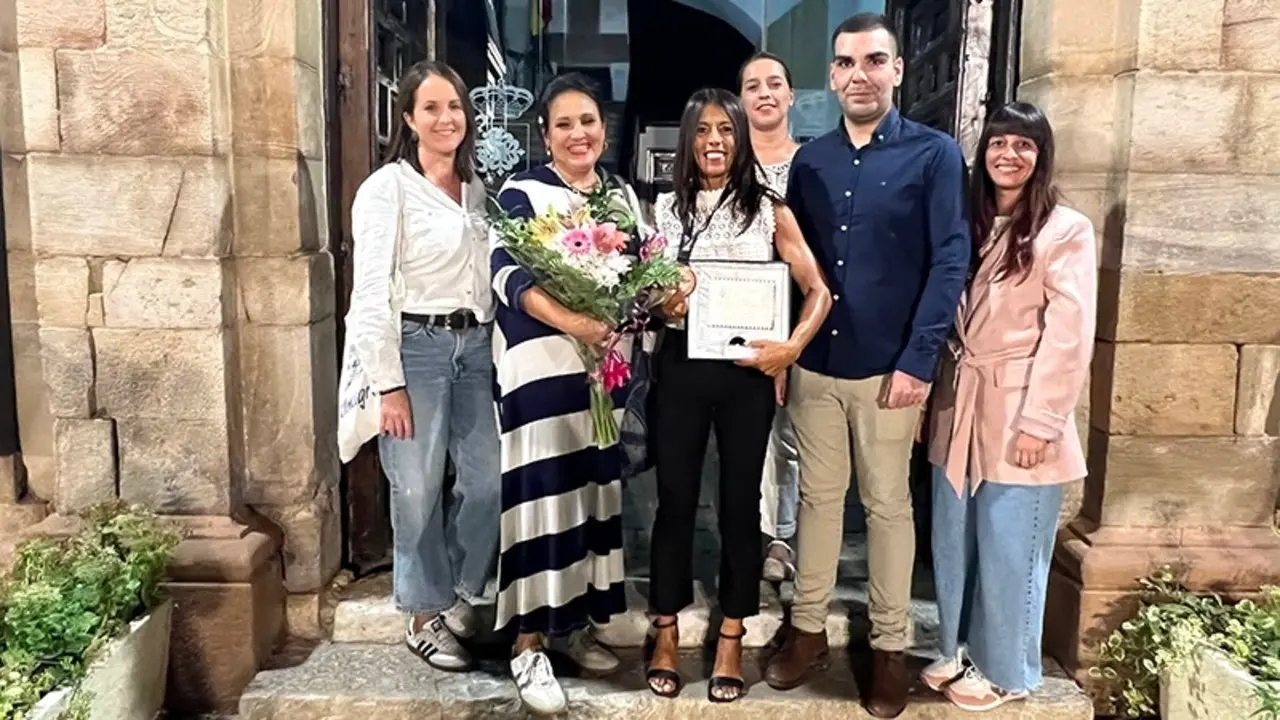 La ultra Gemma Arenas recibe un homenaje en Almagro tras su bronce en el Mundial