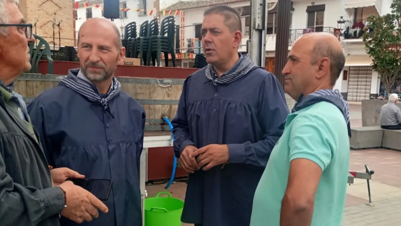 El secretario de Organización del PSOE en la provincia de Ciudad Real, José Manuel Bolaños, ha asistido en la localidad de Herencia a los actos de la Fiesta de la Vendimia
