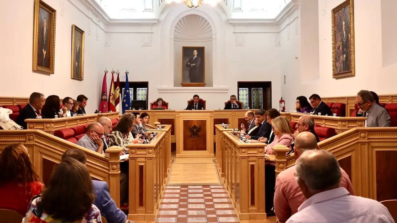 En la imagen un instante del Pleno del Ayuntamiento de Toledo celebrado este jueves