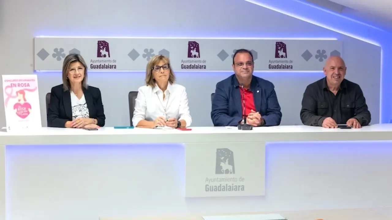 Escaparates de Guadalajara se teñirán de rosa para contribuir a la prevención del cáncer