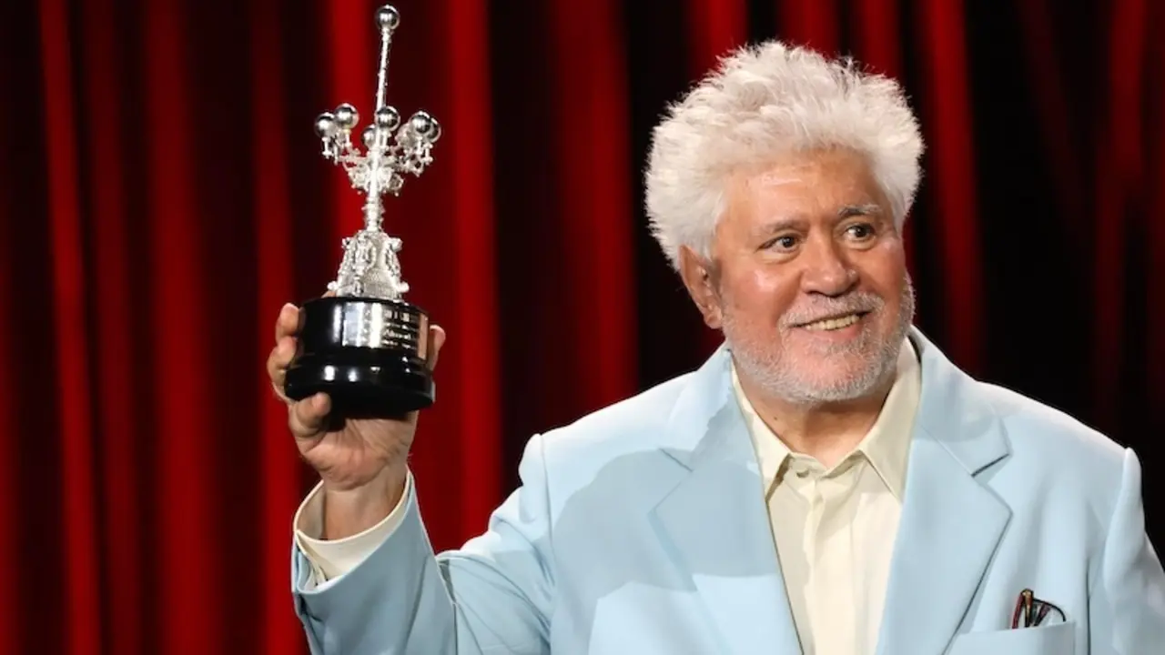 Pedro Almodóvar recibe el Premio Donostia en el Festival de Cine de San Sebastián - EP/Raúl Terrel