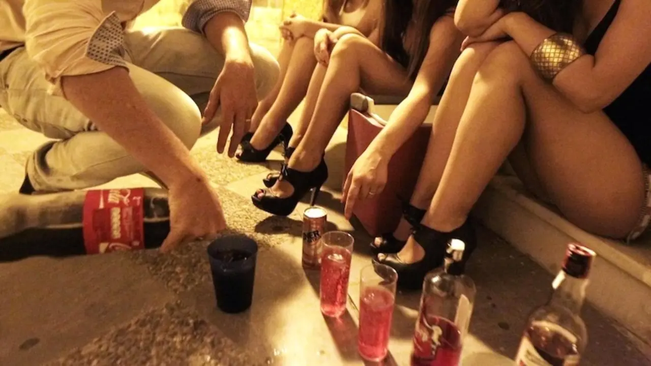 El Ayuntamiento de Cuenca trabaja en una ordenanza para prohibir el botellón