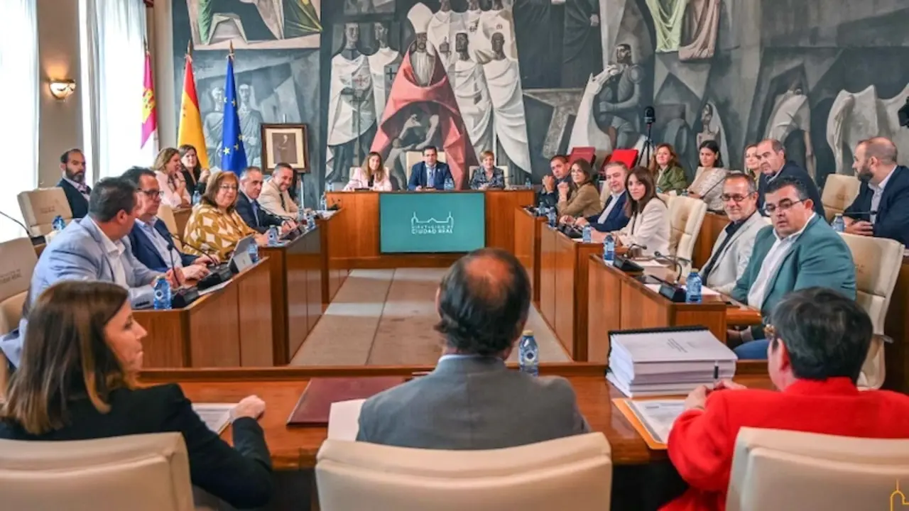 En la imagen un instante del Pleno de la Diputación de Ciudad Real celebrado este lunes en la institución provincial
