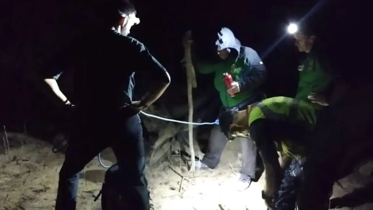 Rescatado un senderista en el pantano de Beleña extraviado cuando buscaba setas