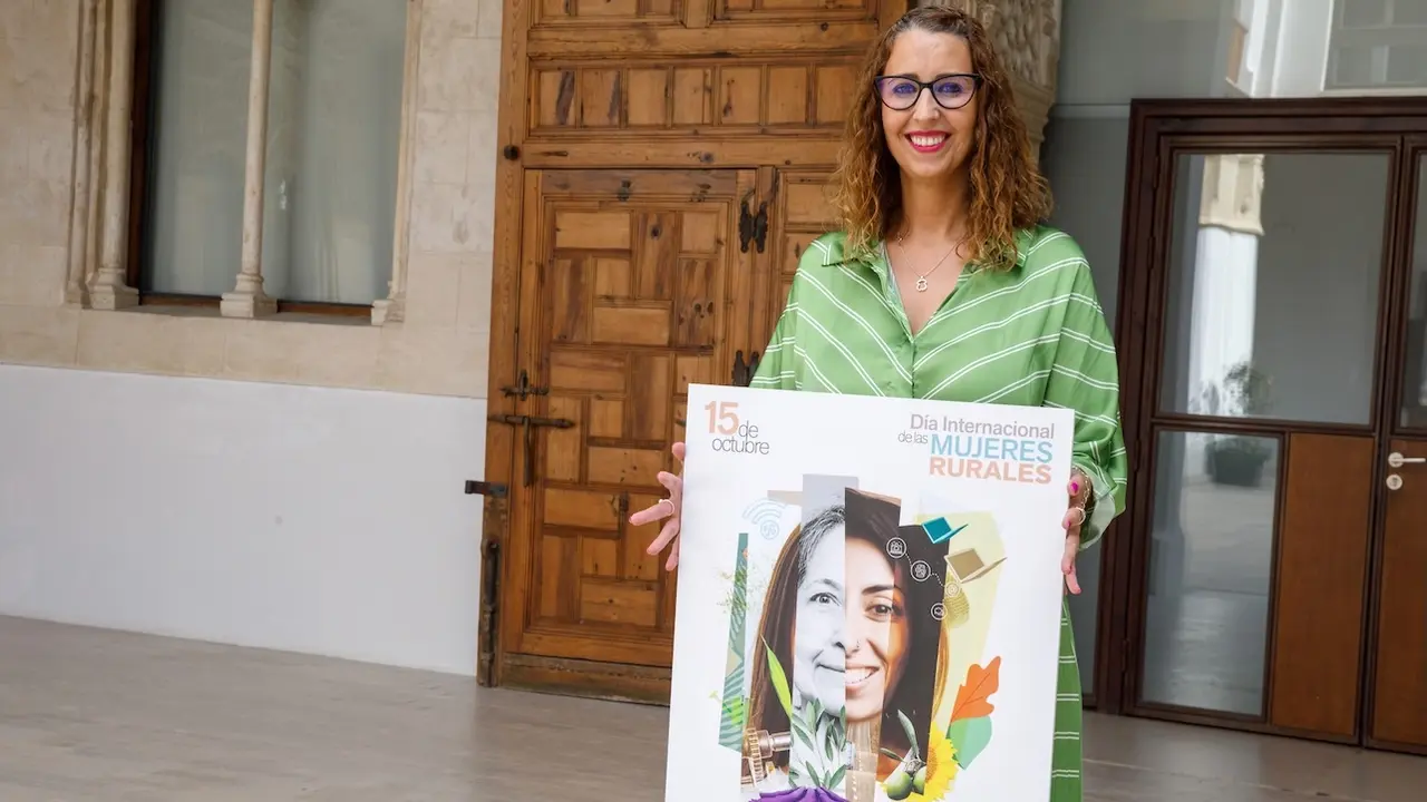 La consejera de Igualdad de Castilla-La Mancha, Sara Simón, ha informado de los asuntos de su departamento abordados en el Consejo de Gobierno y de la celebración del Día de las Mujeres Rurales