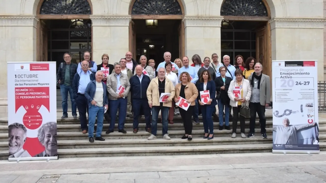 El Consejo Provincial de Personas Mayores aprueba incluir en el programa de envejecimiento activo los ‘Viajes culturales’