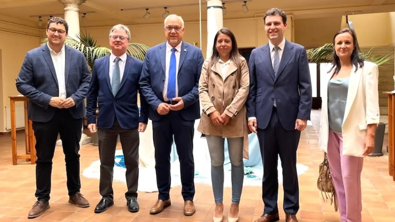 La consejera de Bienestar Social de Castilla-La Mancha, Bárbara García Torijano, en las VI Jornadas de Servicios Sociales e Inclusión social que se han celebrado en Manzanares (Ciudad Real)