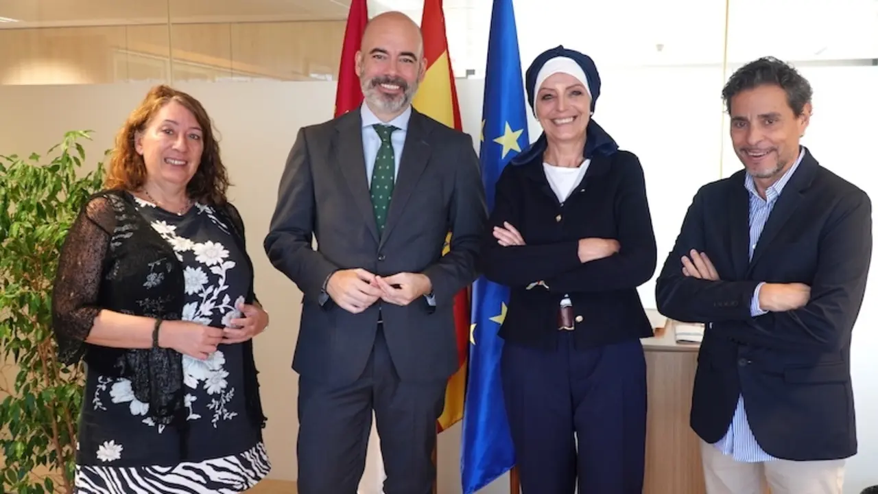 El Colegio de Médicos de Toledo plantea al Sescam que Castilla-La Mancha siga siendo un destino atractivo