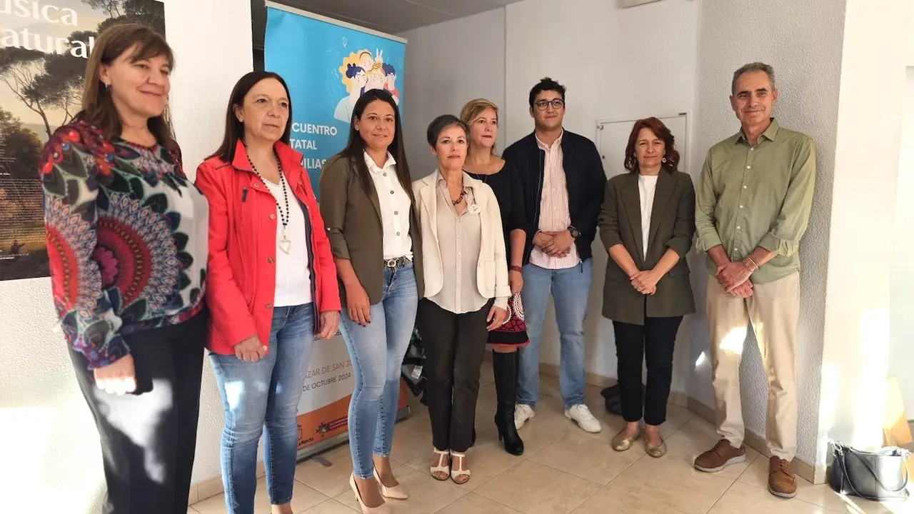 La consejera de Bienestar Social de Castilla-La Mancha, Bárbara García Torijano, ha participado en el ‘X Encuentro Estatal de Familias de Acogida’ celebrado en Alcázar de San Juan (Ciudad Real)