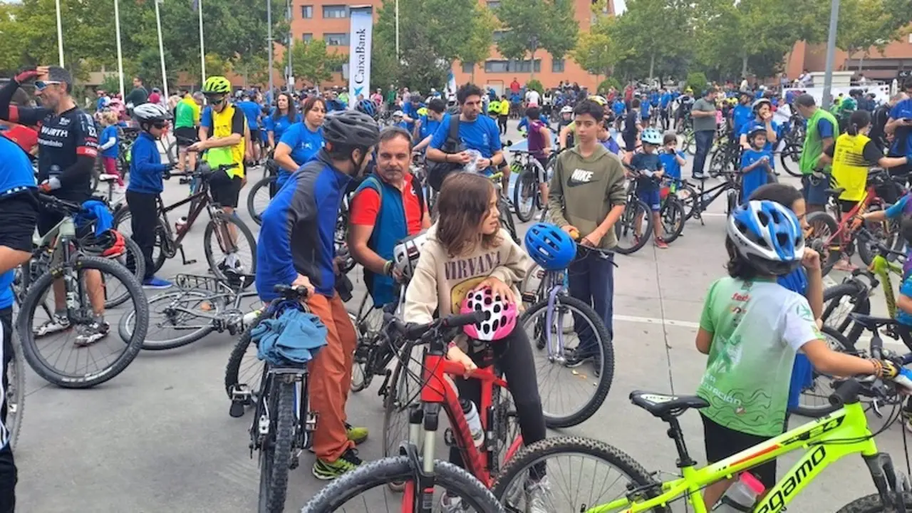 Guadalajara celebra su Día de la Bicicleta con más de 1.300 participantes