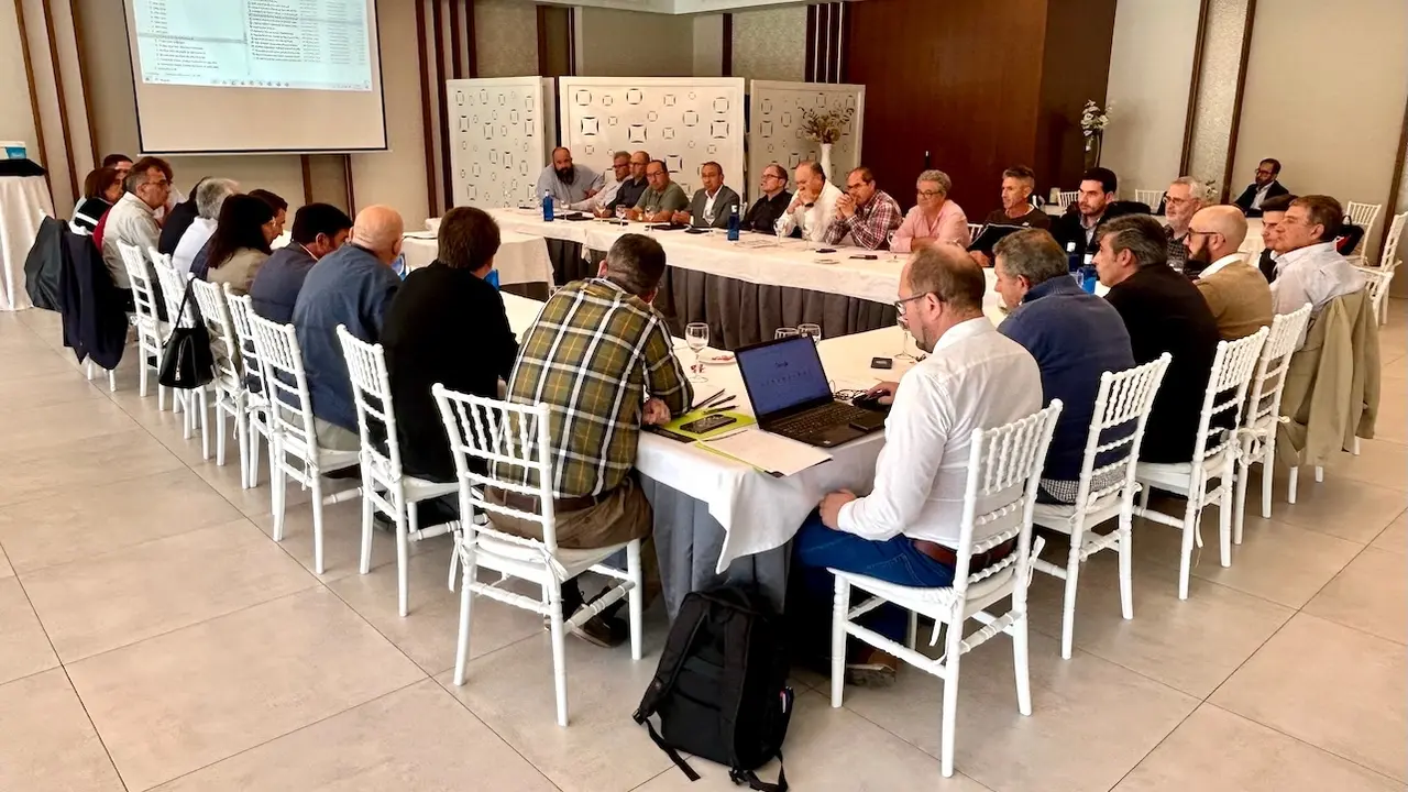 Reunión de las Cooperativa Vitivinícolas de Castilla-La Mancha en Alcázar de San Juan (Ciudad Real)