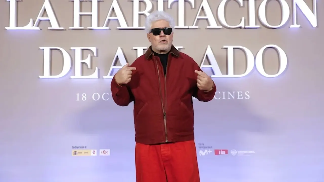 Pedro Almodóvar vuelve a los cines: cómo celebrar la vida en 'La habitación de al lado'
