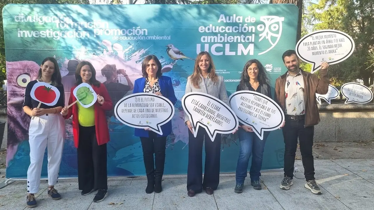 Más de 120 universitarios participan en un encuentro contra el cambio climático