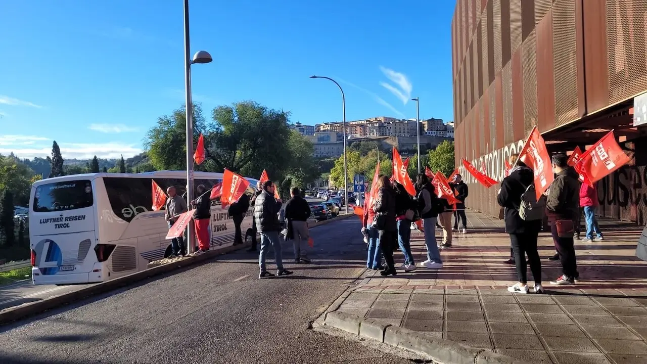 Seguimiento "masivo" de huelga en el transporte de viajeros en Castilla-La Mancha, según los sindicatos