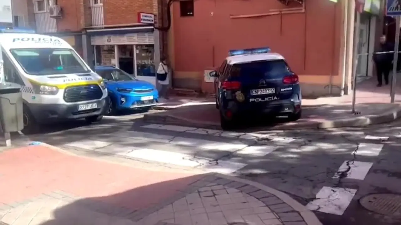 Muere un hombre tras ser atropellado por una furgoneta en un paso de peatones