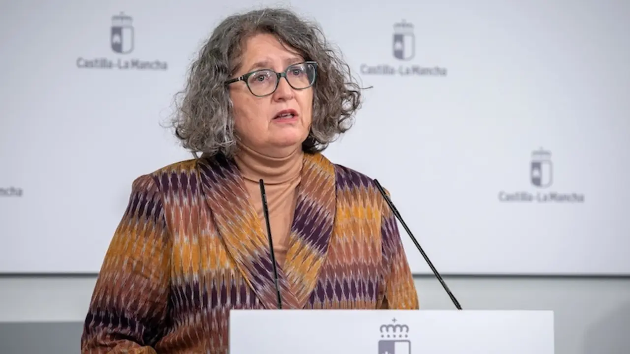 La consejera de Desarrollo Sostenible de Castilla-La Mancha, Mercedes Gómez, ha informado en rueda de prensa de los asuntos de su departamento abordados en el Consejo de Gobierno
