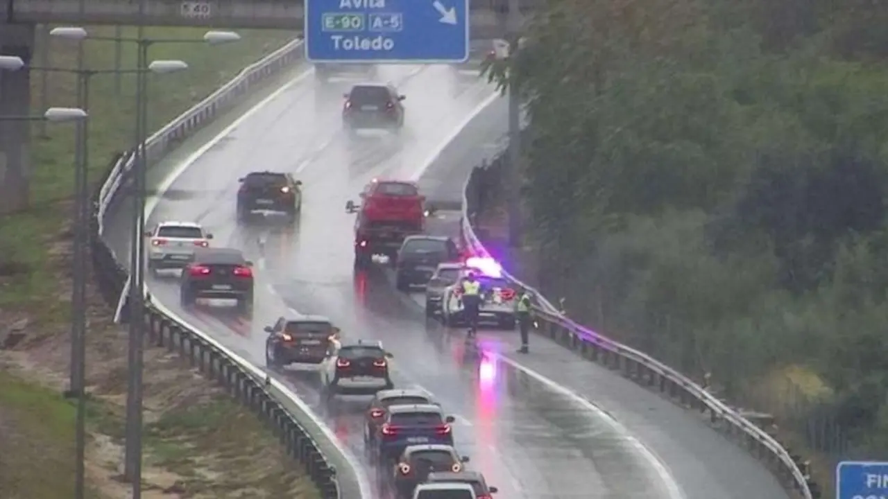 Cortado un carril de la A-42 dirección Toledo, en el entorno de Bargas, por una colisión en cadena