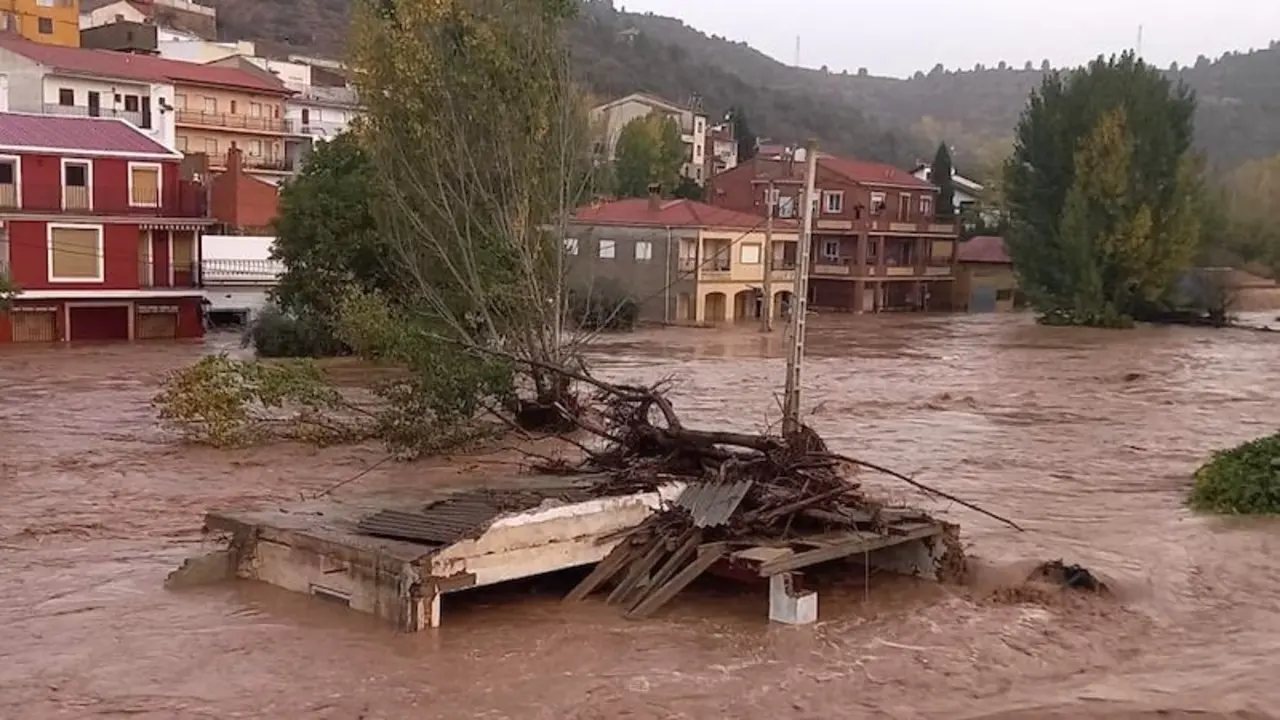 Imagen de la riada provocada por la DANA en la localidad conquense de Mira