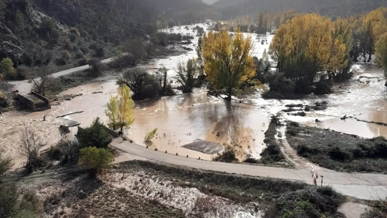 La DANA destroza huertas y deja a Garaballa (Cuenca) sin su principal comunicación con Valencia - EP