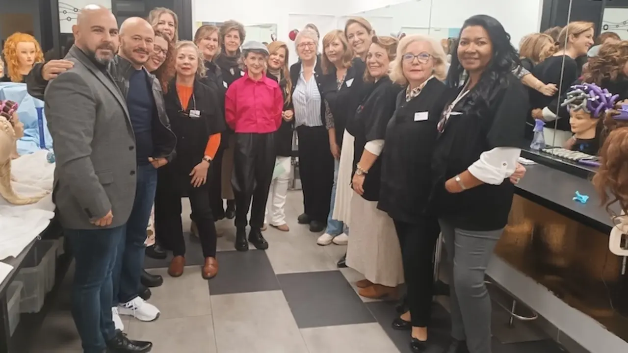 La eurodiputada del PSOE, Cristina Maestre, en su visita al centro de Formación Aycar de Ciudad Real