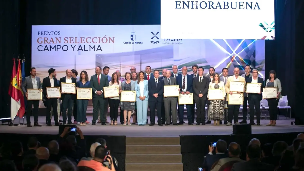 Imagen de familia de la entrega de los Premios Gran Selección ‘Campo y Alma’ 2024