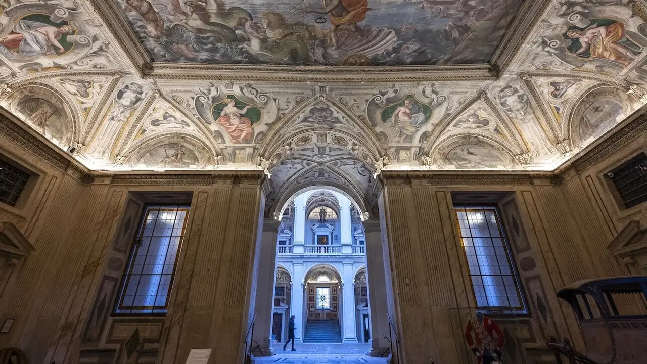 El Palacio del Marqués de Santa Cruz estrena iluminación artística interior