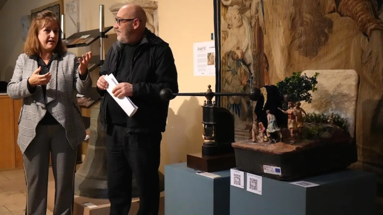 Un tapiz de la Catedral de Cuenca se transforma en una maqueta táctil para ciegos