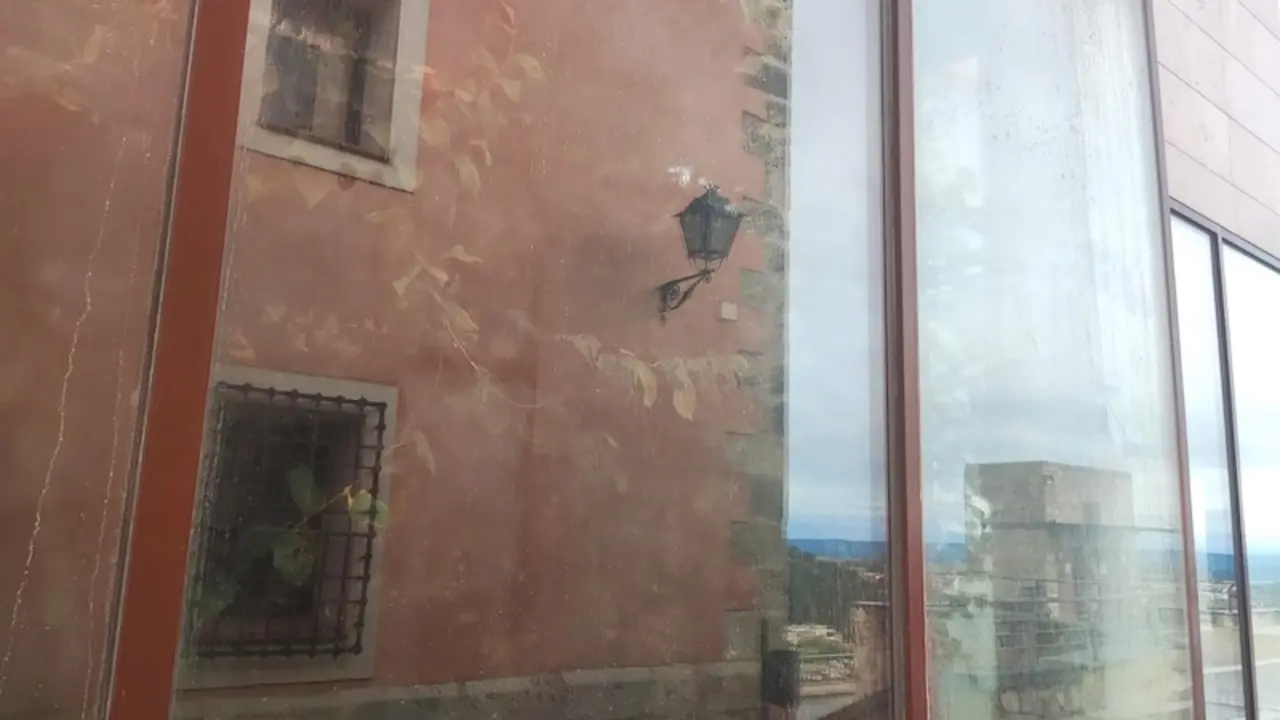 Cuenca en Marcha denuncia el estado de los restos arqueológicos de la Torre Mangana