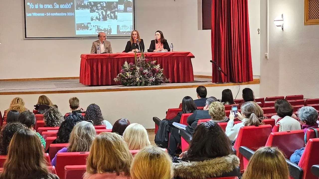 Trabajadores de la Administración regional reciben formación sobre violencia sexual