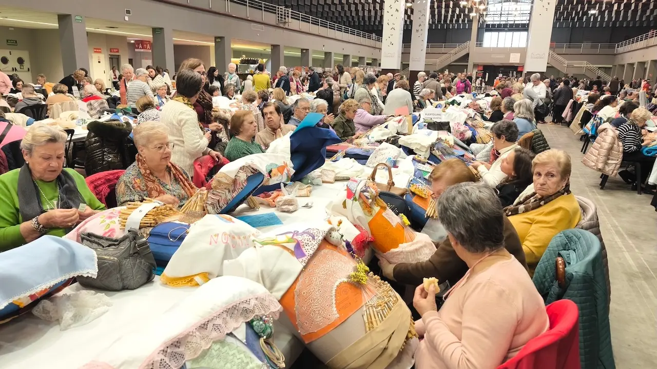 Ciudad Real acoge con éxito el XII Encuentro Nacional de Encaje de Bolillos y Bordados