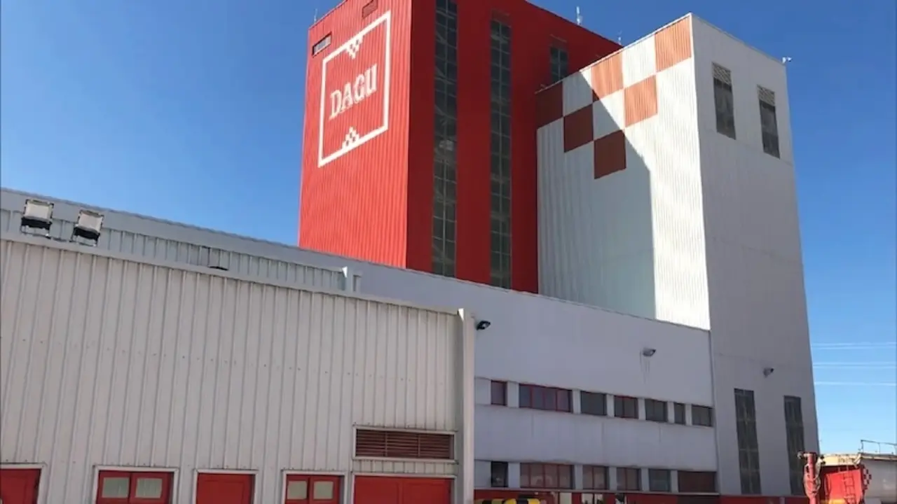 Un inversor brasileño compra HEVO Group, el segundo productor de huevos de España