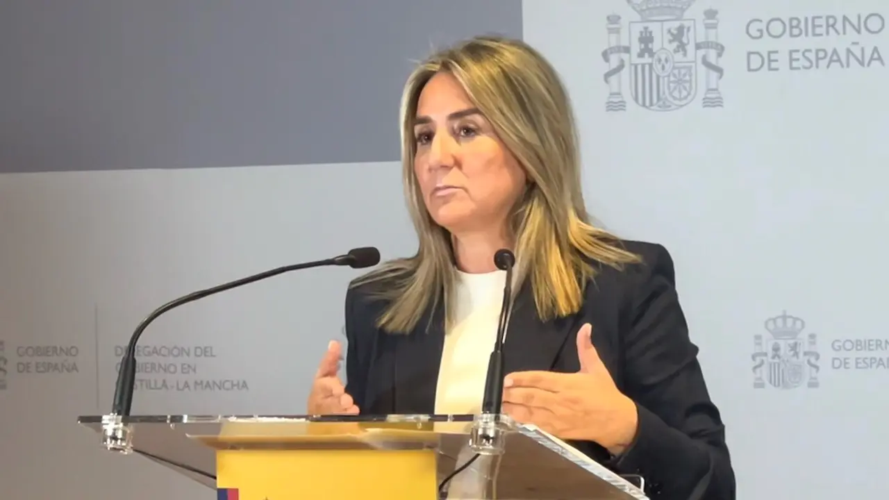 La delegada del Gobierno, Milagros Tolón, ha presentado la Campaña de Vialidad Invernal 2024-2025 en la Red de Carreteras del Estado en Castilla-La Mancha