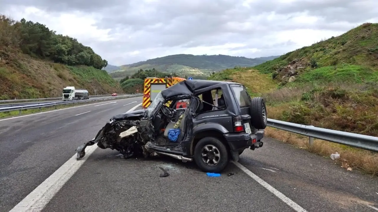accidente de tráfico, choque, colisión, salirse de la vía, salida de vía,