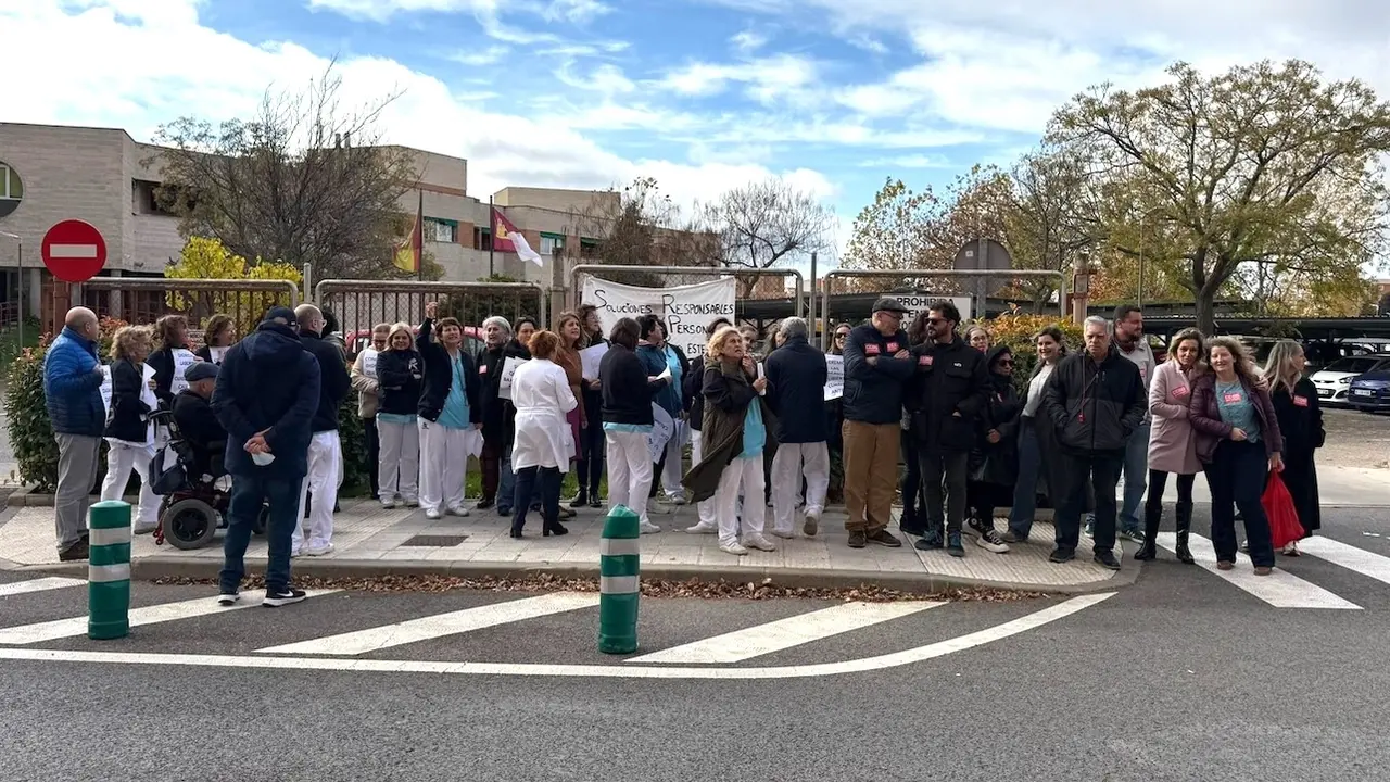 La plantilla del CAMF inicia movilizaciones ante el “abandono” de este centro