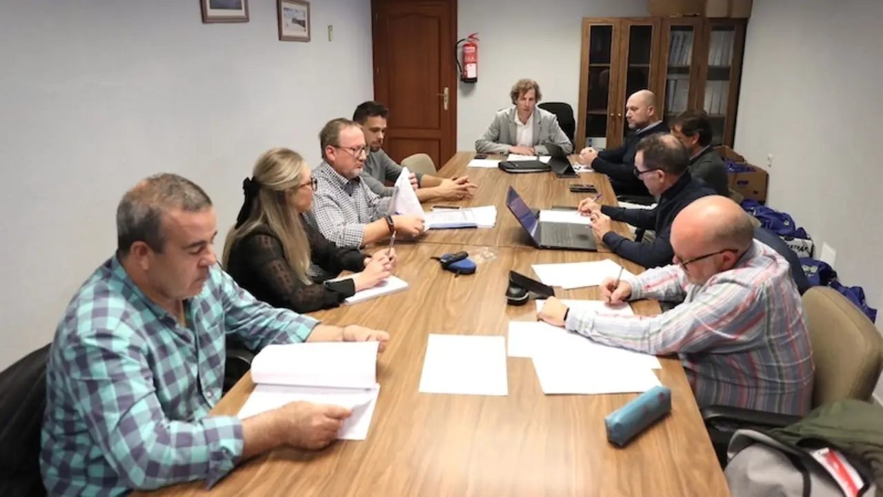 El Consejo Rector del Patronato Deportivo Municipal ha aprobado la tasa de las nuevas actividades que acogerá el Pabellón de la Escuela de Gimnasia cuando finalicen las obras