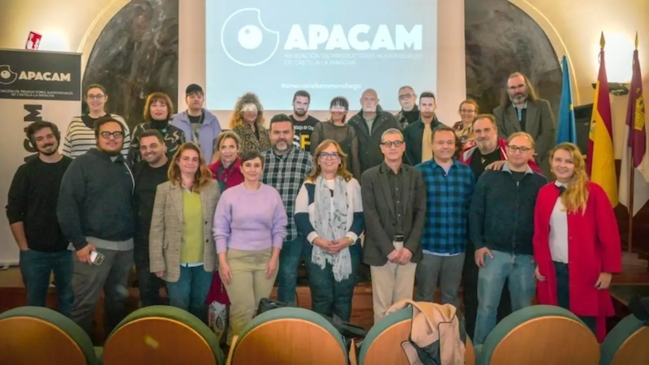 La viceconsejera de Cultura y Deportes de Castilla-La Mancha, Carmen Teresa Olmedo, ha asistido este sábado a la Asamblea de la Asociación de Productores Audiovisuales de Castilla-La Mancha (APACAM)