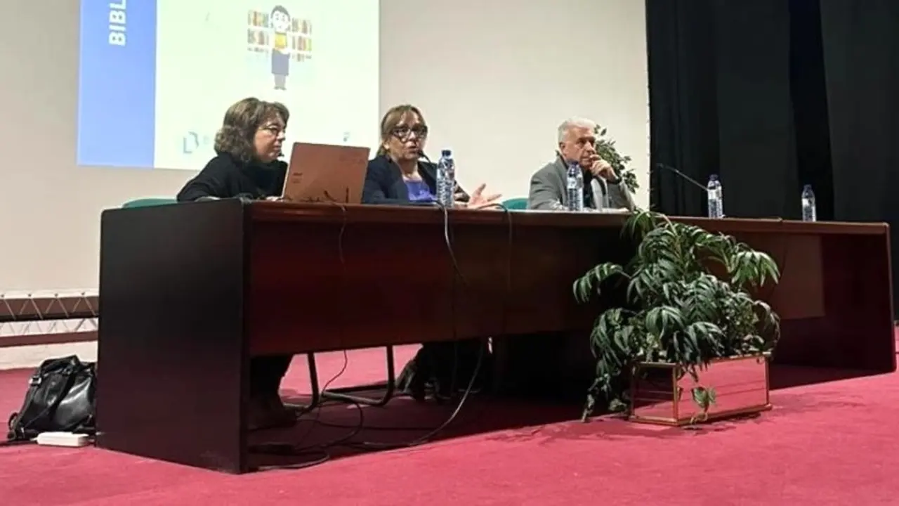 La viceconsejera de Cultura y Deportes, Carmen Teresa Olmedo, ha asistido a las IX Jornadas Técnicas de Bibliotecas de la provincia de Toledo