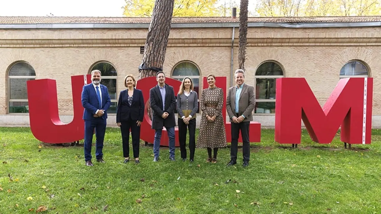La UCLM y Moeve impulsan la transición energética en el mundo rural de Castilla-La Mancha