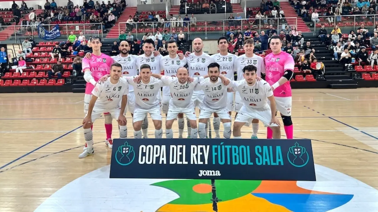 El Valdepeñas se mete en octavos de Copa del Rey tras vencer a La Nucía (2-5)